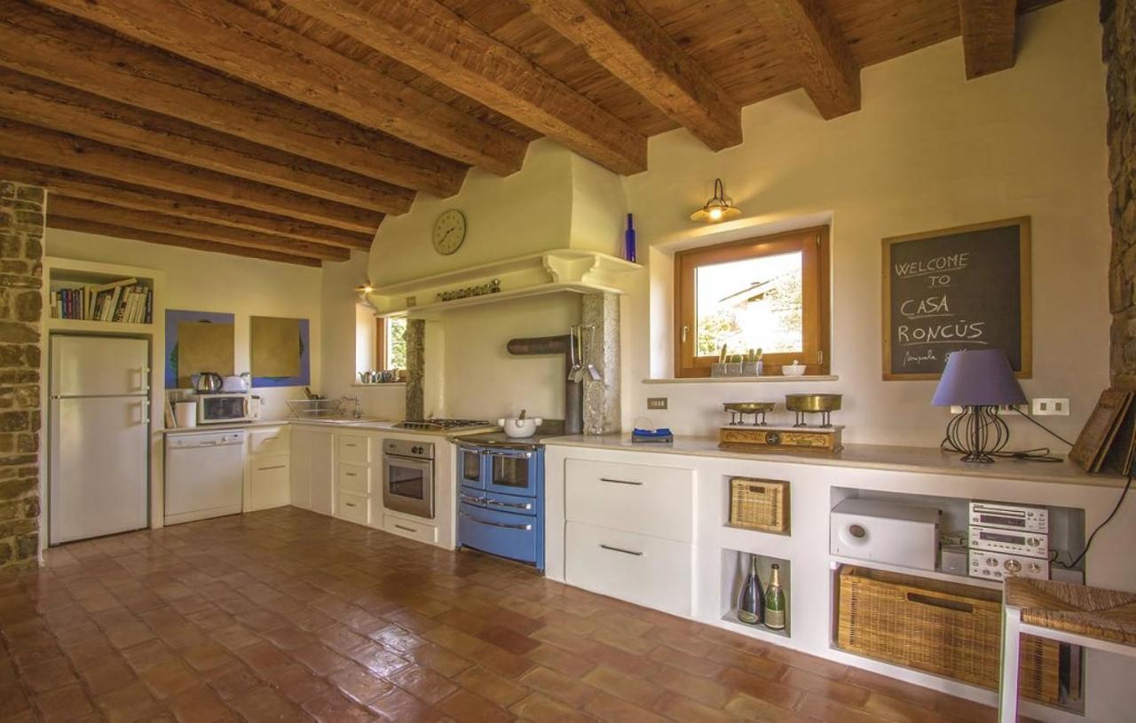 Holiday home - Casa Roncus *